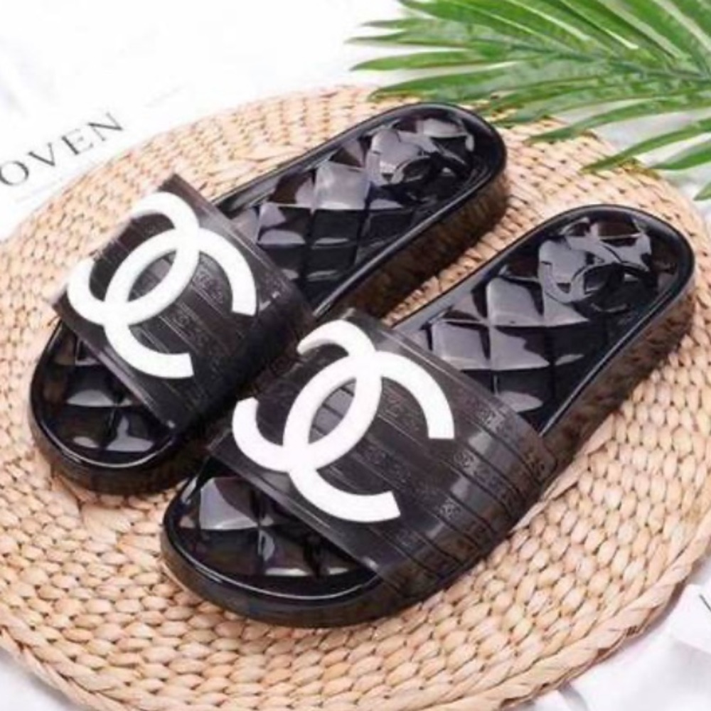Chanel jelly slides